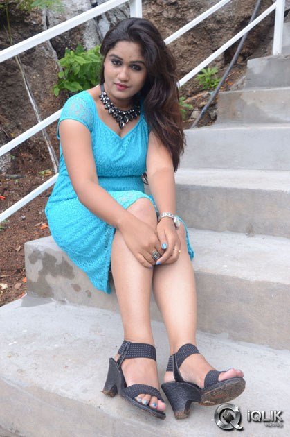 Brahmini-At-Lovers-Park-Movie-Opening